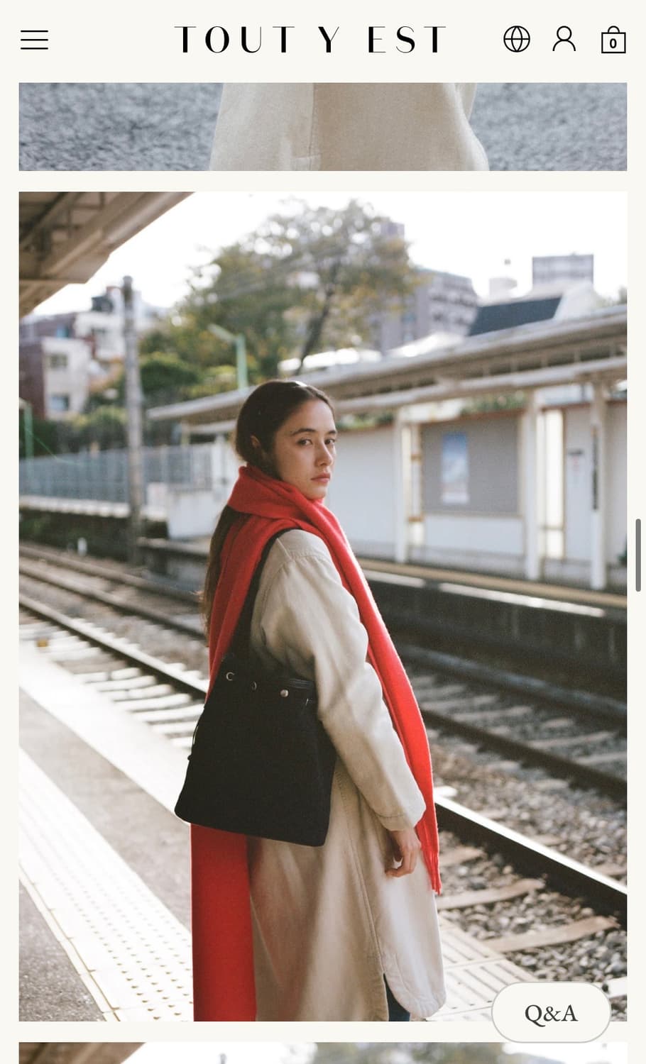 투티에 버킷백 스웨이드 네이비  상품이미지4