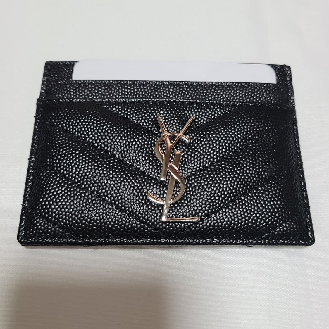 생로랑 카산드라 마틀라세 모노그램 카드지갑 블랙 은장 상품이미지1