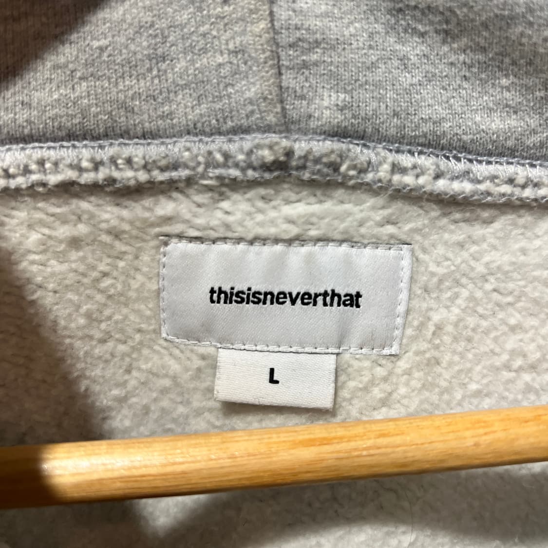 디스이즈네버댓 회색 기모 후드티 상품이미지3