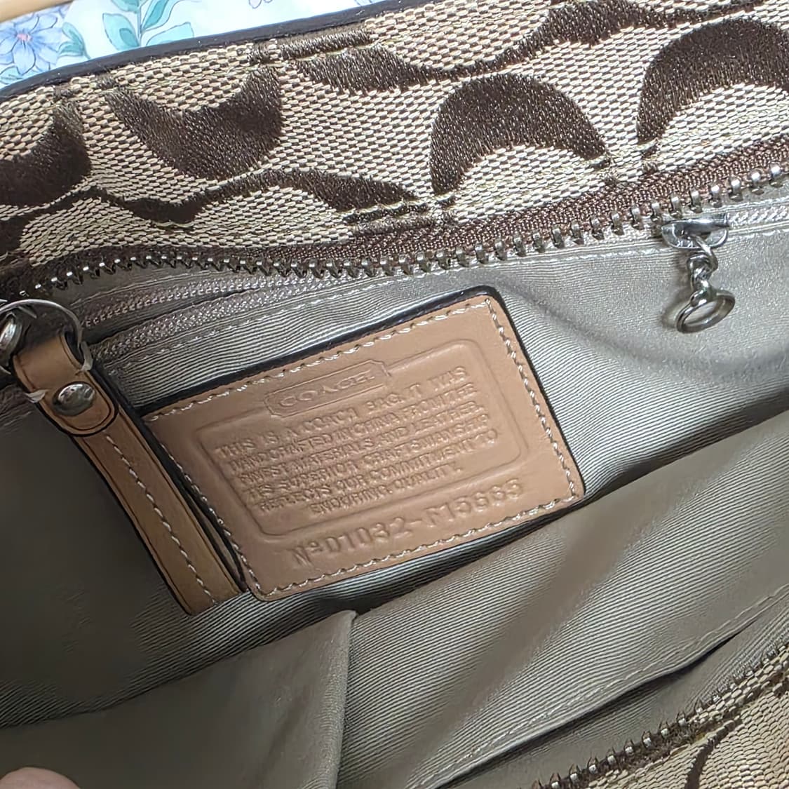COACH 빈티지 정품 시그니처 브라운 키링 앤틱 토트숄더백 상품이미지4