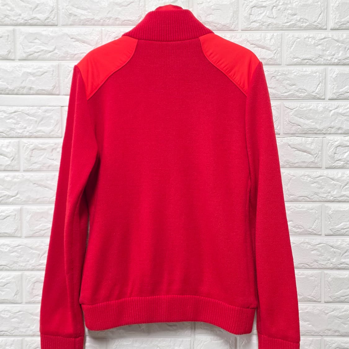 택포) 노스페이스 빨간색 방풍 패딩 니트 M 상품이미지4