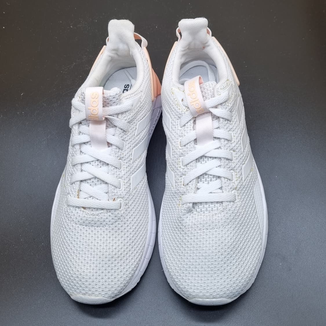 아디다스 퀘스타라이드 운동화225 상품이미지2