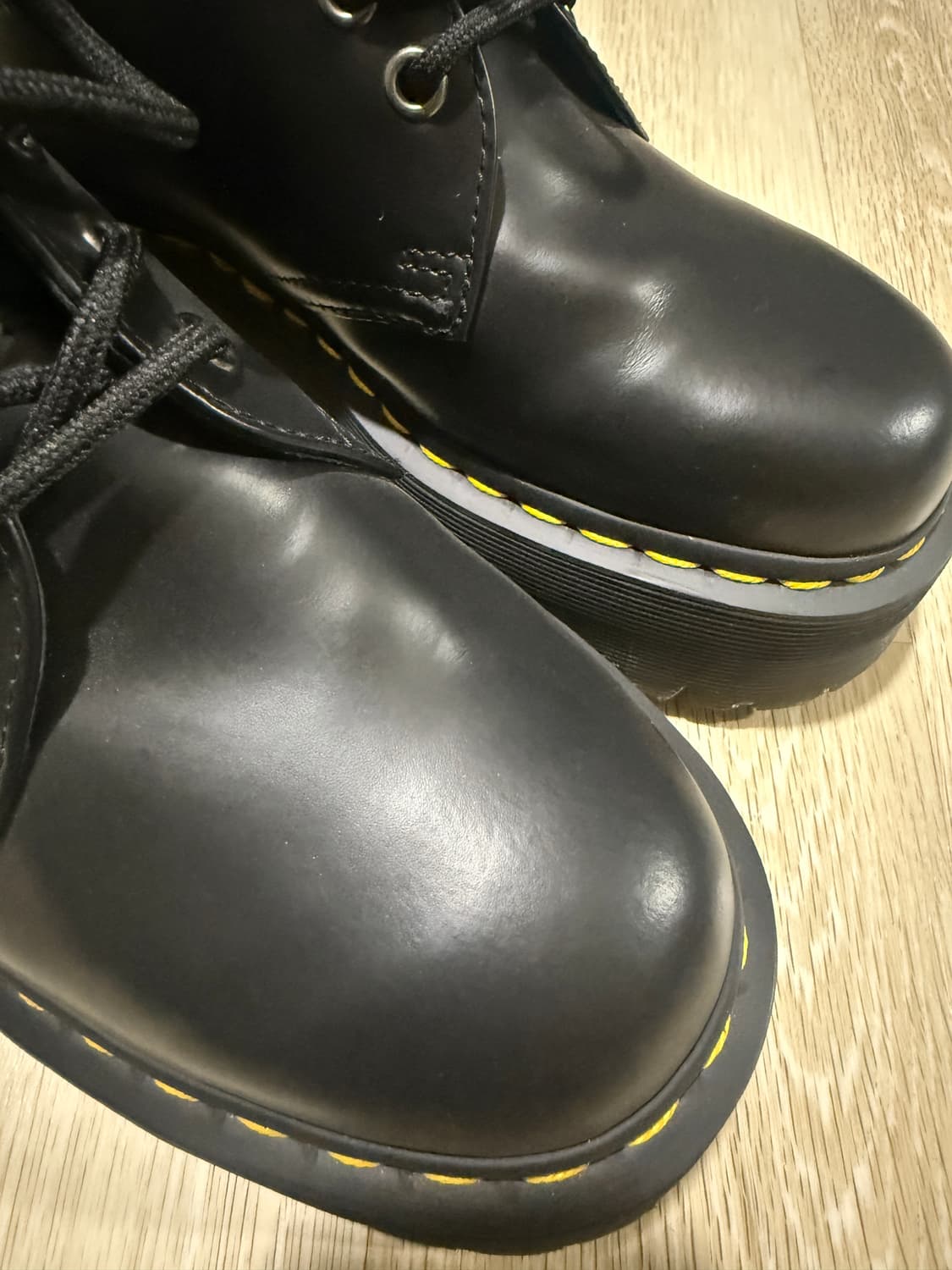 닥터마틴1461 쿼드 UK6 (250) 상품이미지2