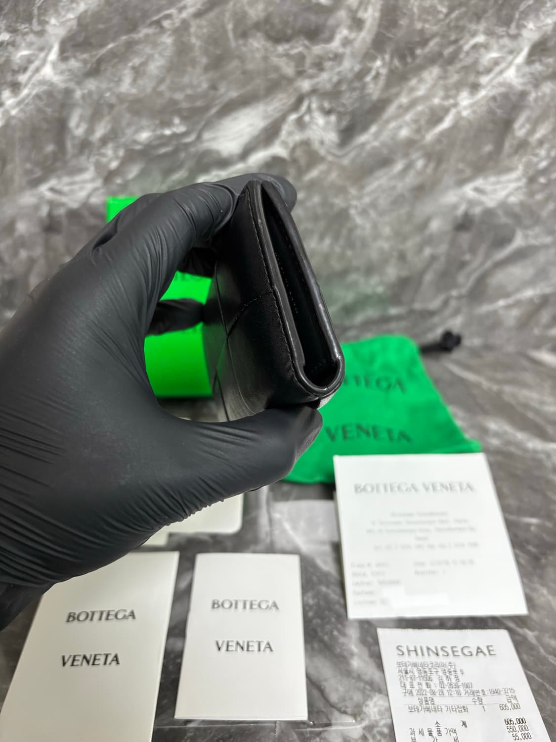 보테가베네타 맥시 플랩 오거나이저 카드지갑 상품이미지6