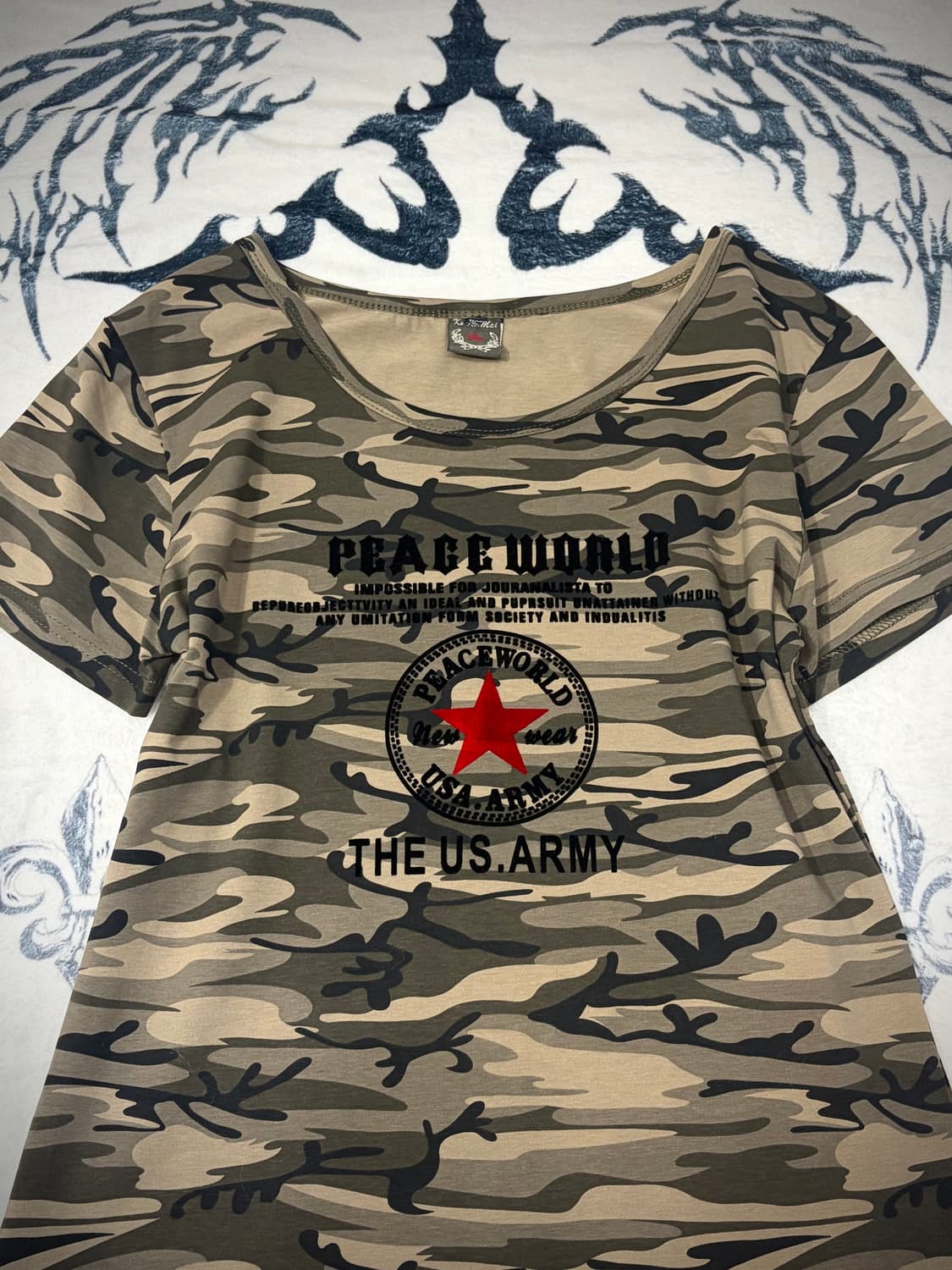 Grunge camo Velvet detail short sleeve 상품이미지9