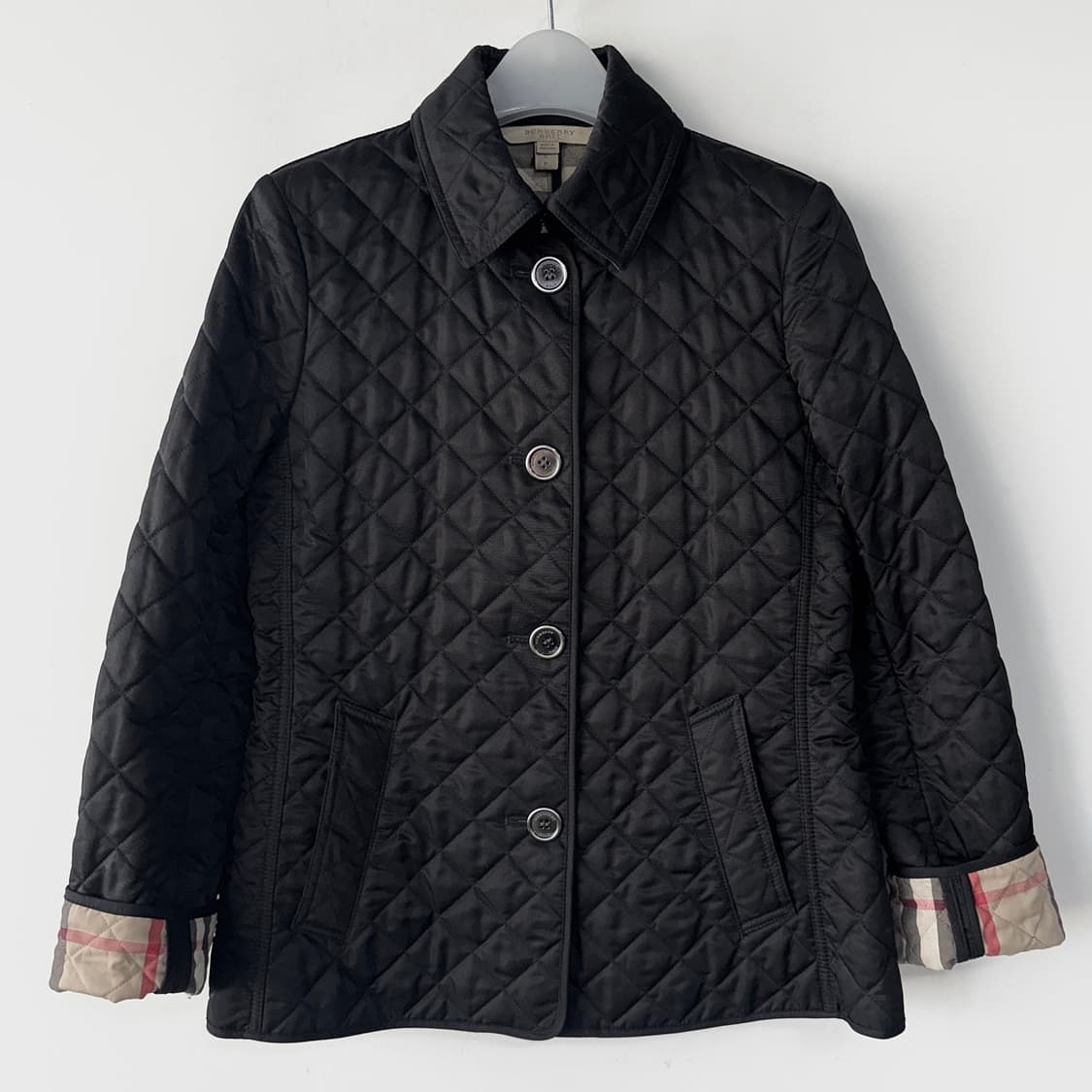 버버리브릿 다이아몬드 퀼팅 자켓 상품이미지2