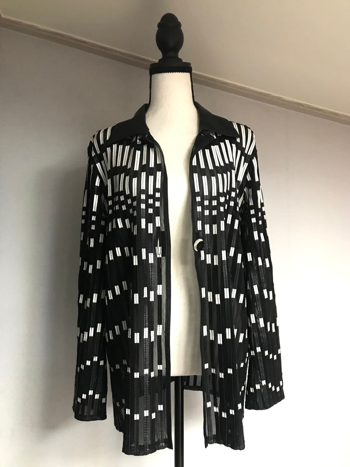 Pleated Mesh Shirt Cardigan 상품이미지1