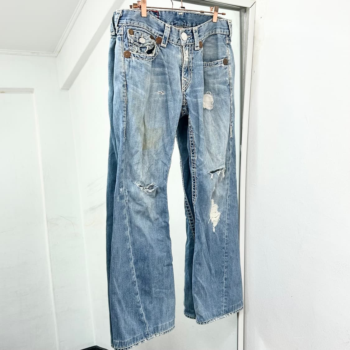 트루릴리전 데미지 부츠컷 데님 팬츠 상품이미지5