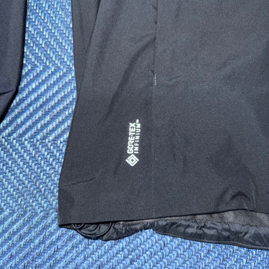 아크테릭스 솔라노 고어텍스 자켓  상품이미지4