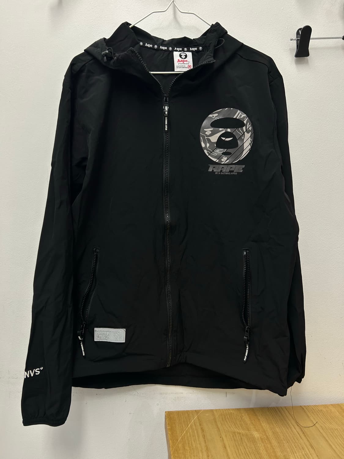 에이프바람막이 베이프 상품이미지1