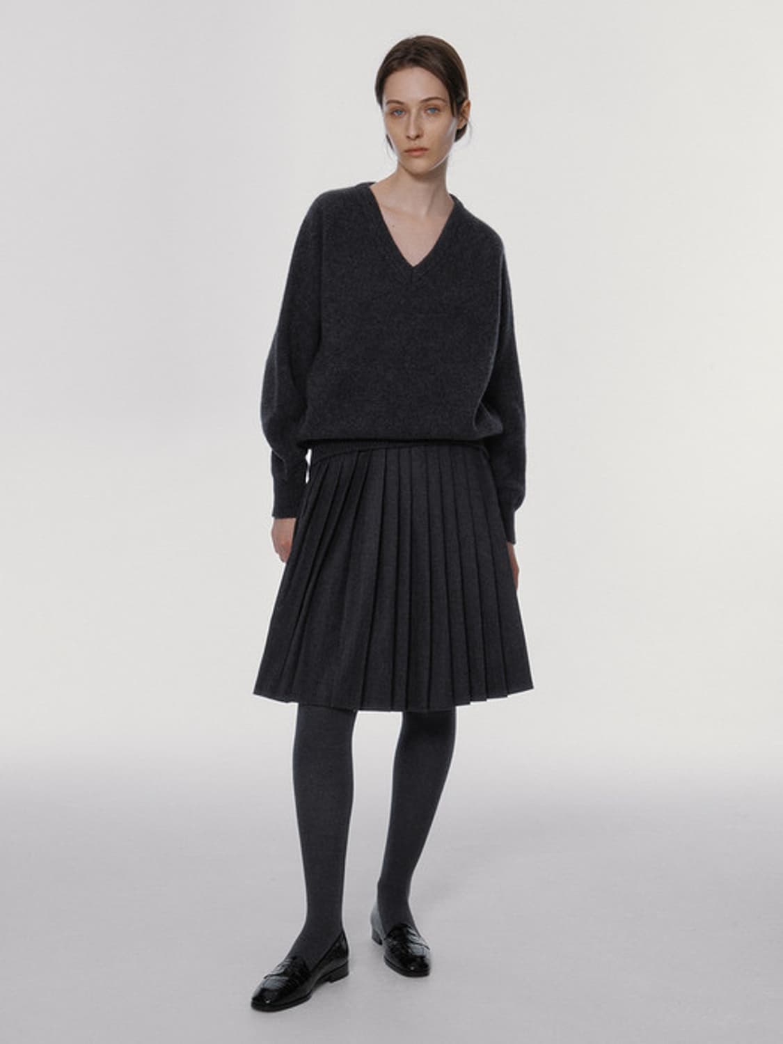 낫띵리튼 알파카 니트 차콜 상품이미지3