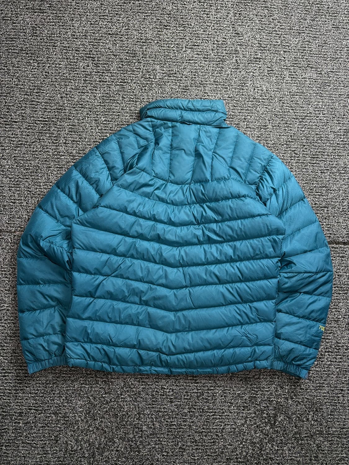 살로몬 고프코어 마운틴 경량 다운 패딩 2068 상품이미지5