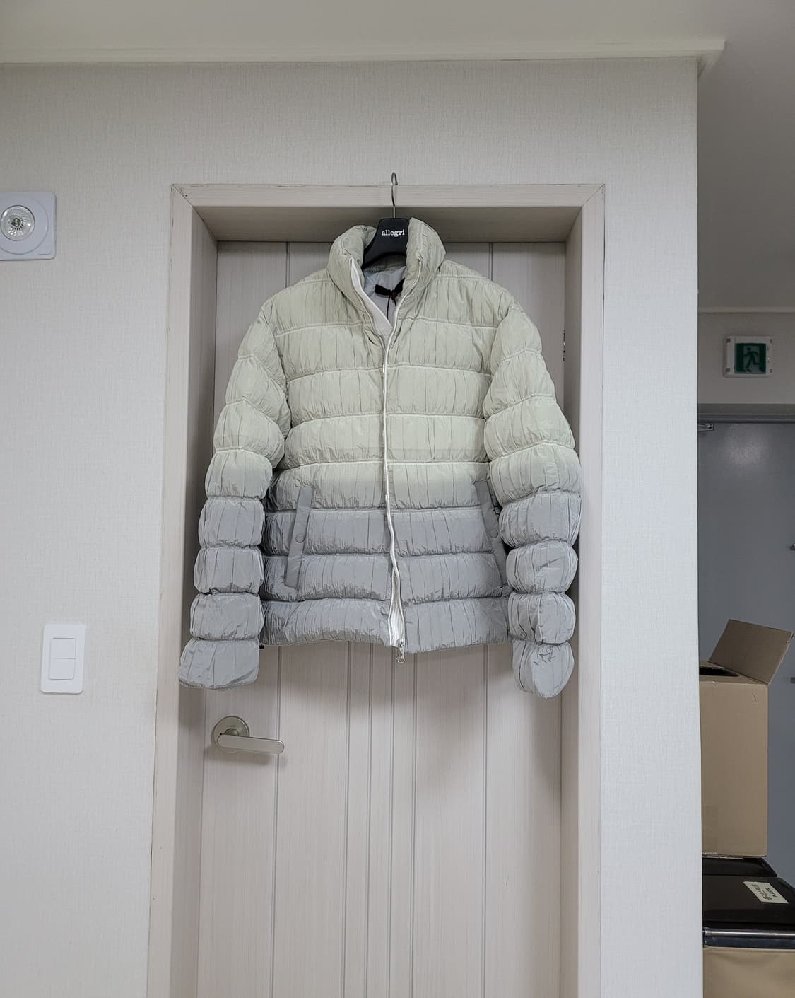 51퍼센트 그라데이션 패딩 상품이미지3