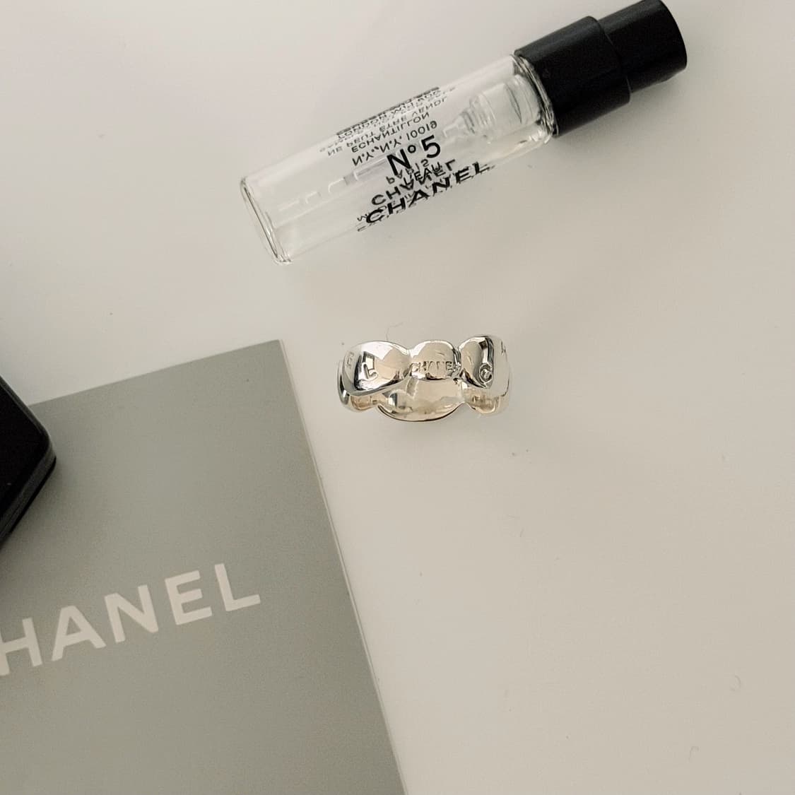 빈티지 샤넬 실버 카멜리아 반지 상품이미지4