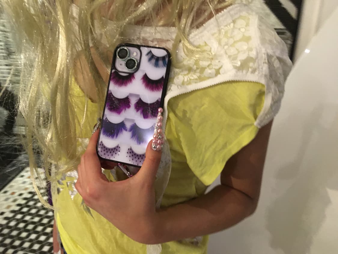 Eyelashes Phone case (Purple) 상품이미지3
