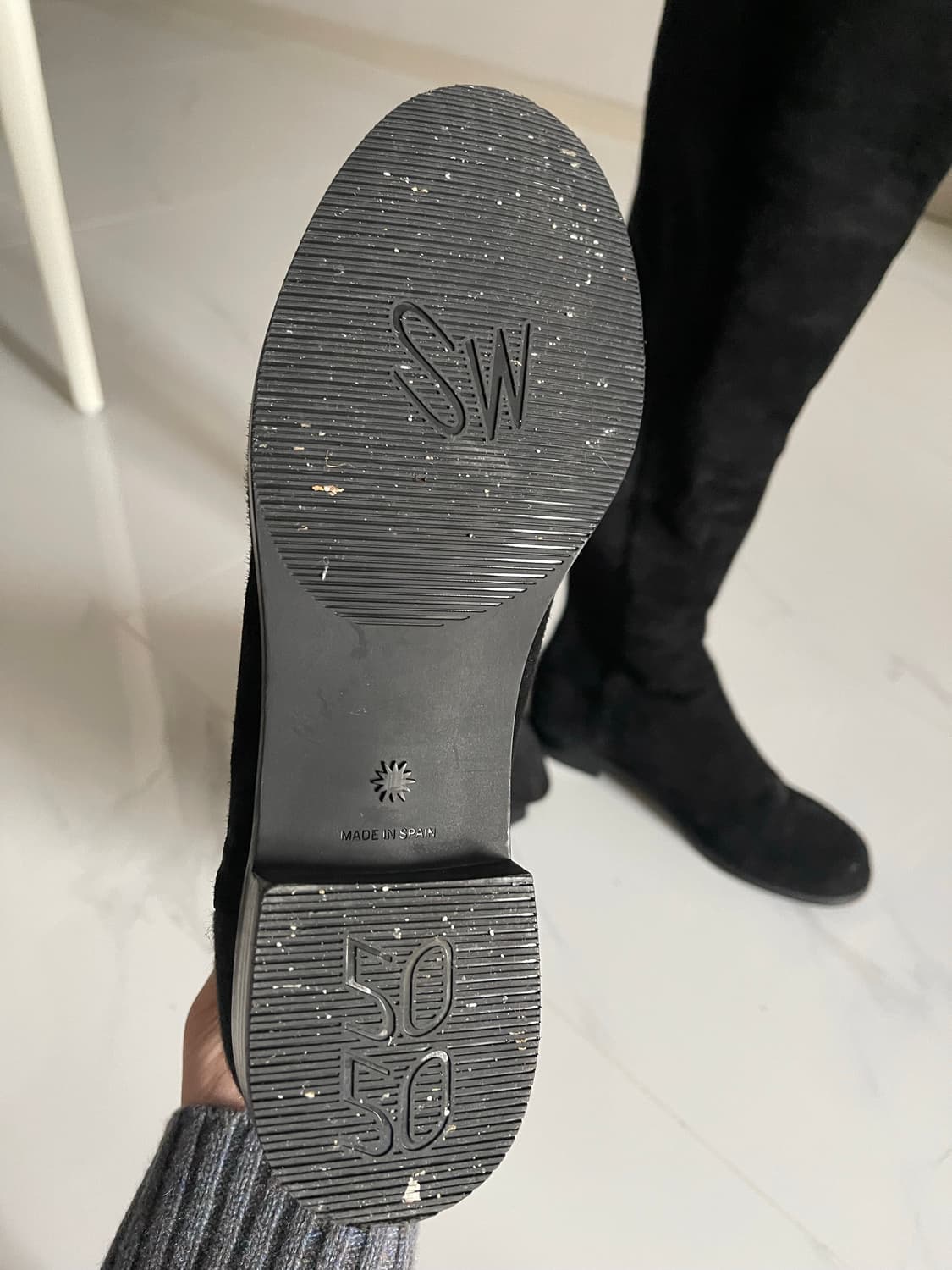 스튜어트 와이츠먼 블랙 스웨이드 롱부츠 240 상품이미지3