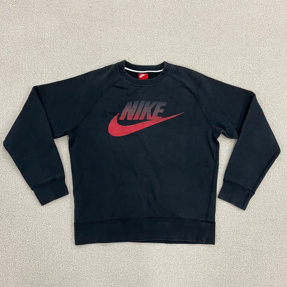 [M] 나이키 스우시 빅로고 블랙 맨투맨 스웻셔츠 0107M1 상품이미지1