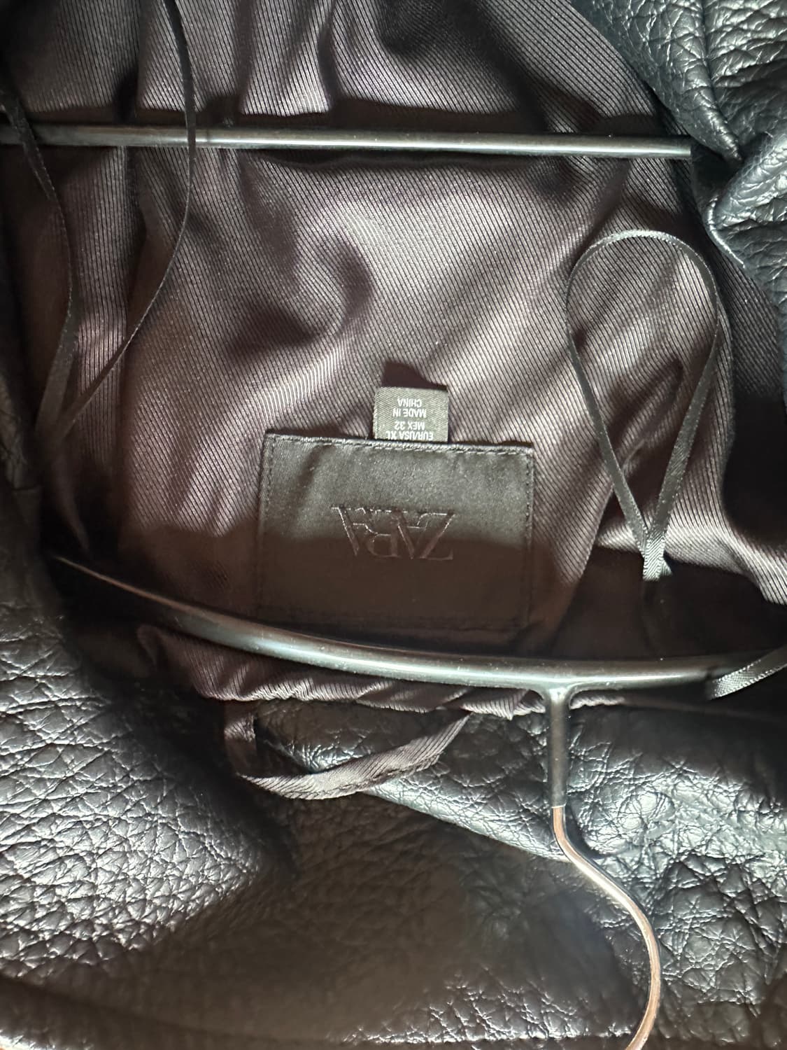 자라 생로랑맛 가죽자켓 상품이미지3