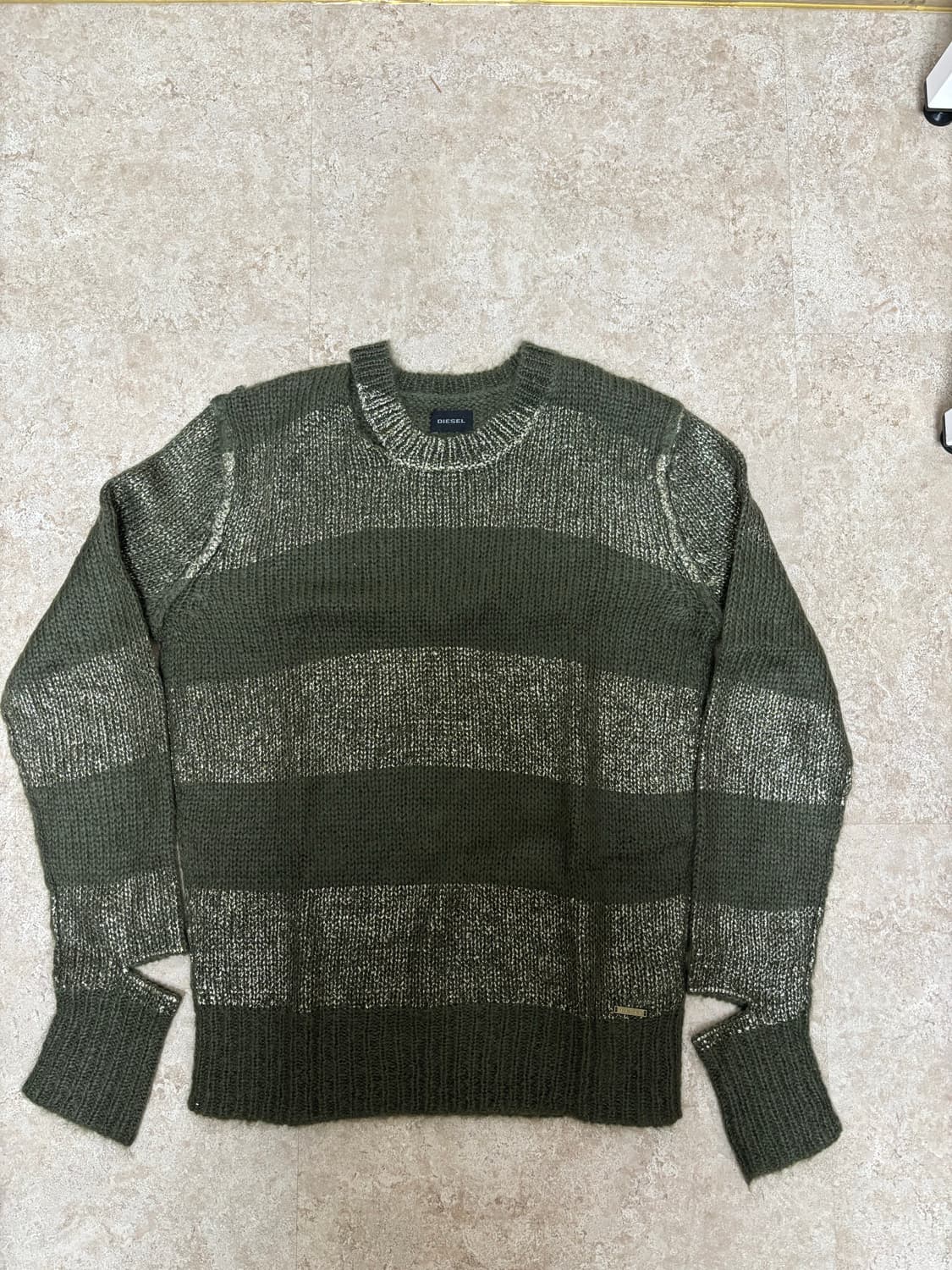 디젤 디스트레스드 카키 스트라이프 모헤어 니트 상품이미지1