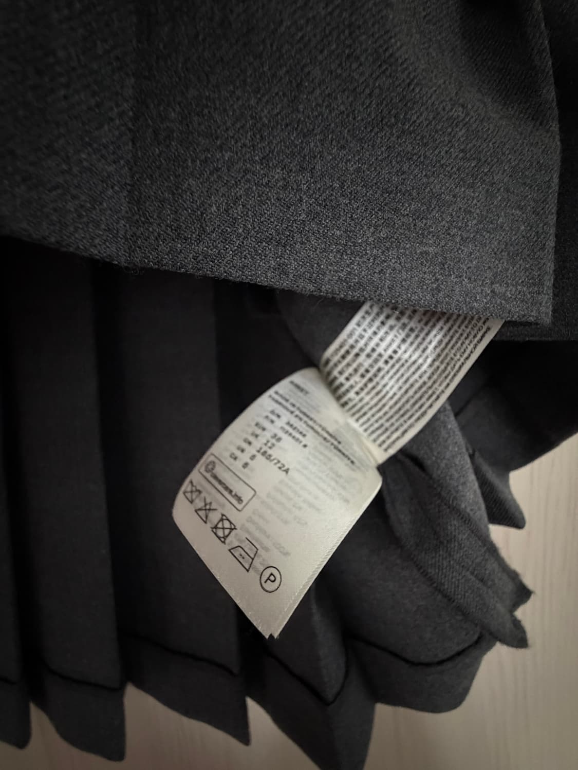 Arket 아르켓 그레이 플리츠 미니 스커트 새상품 38사이즈 상품이미지4