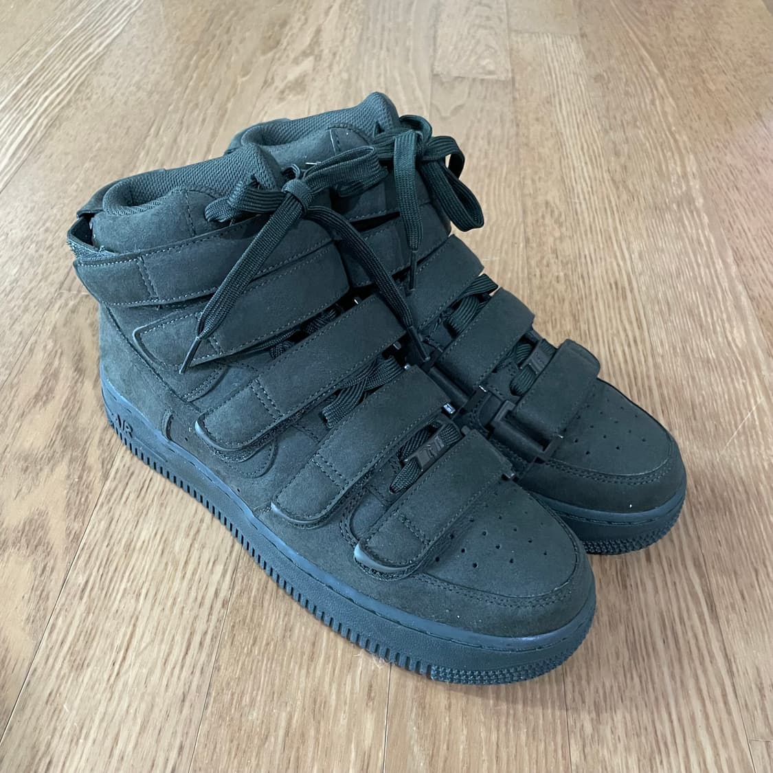 나이키x빌리 아일리시 에어포스 하이 260 상품이미지1