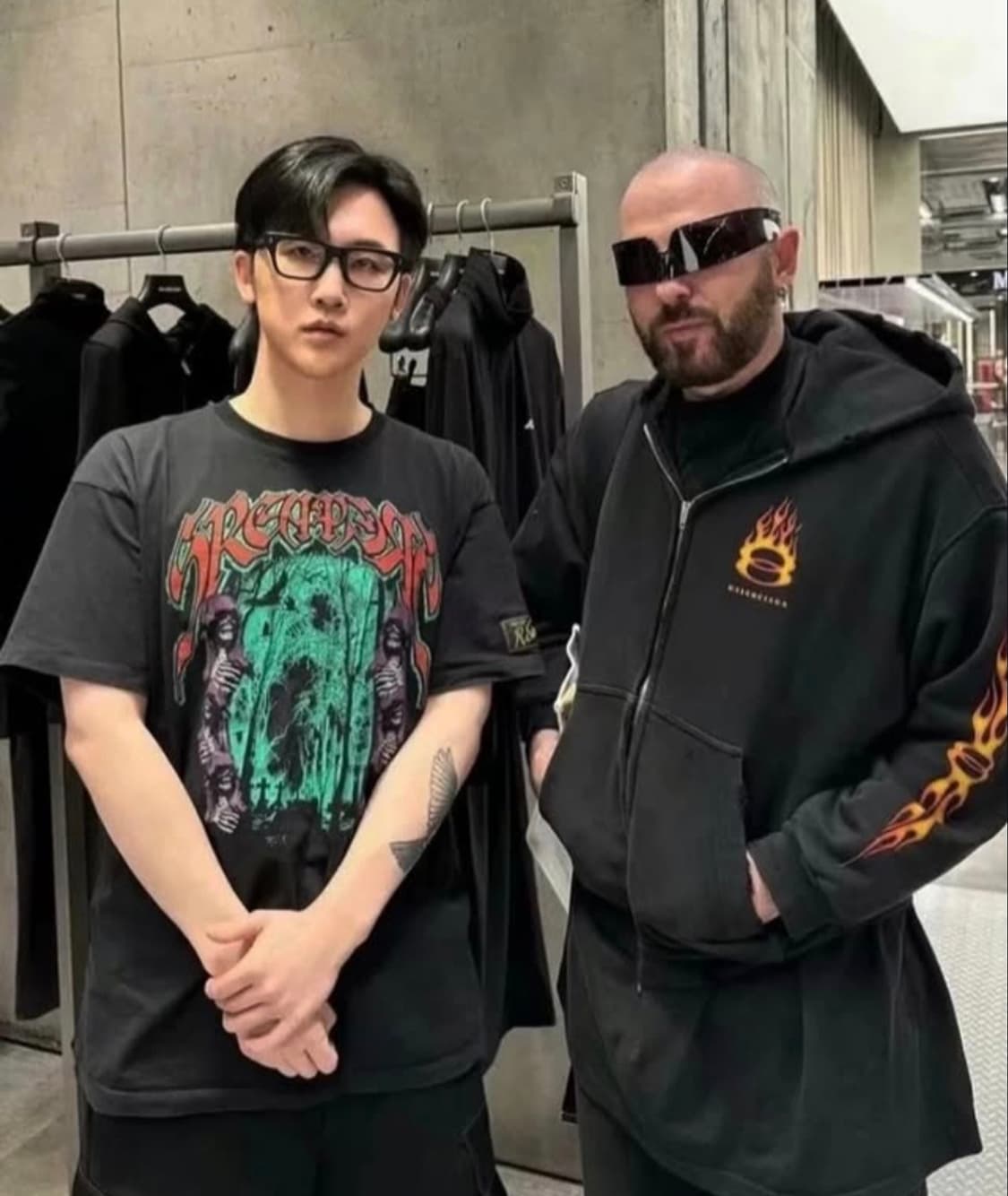 발렌시아가 버닝 유니티 후드 집업 더블 루프 로고 후디 티셔츠 상품이미지5