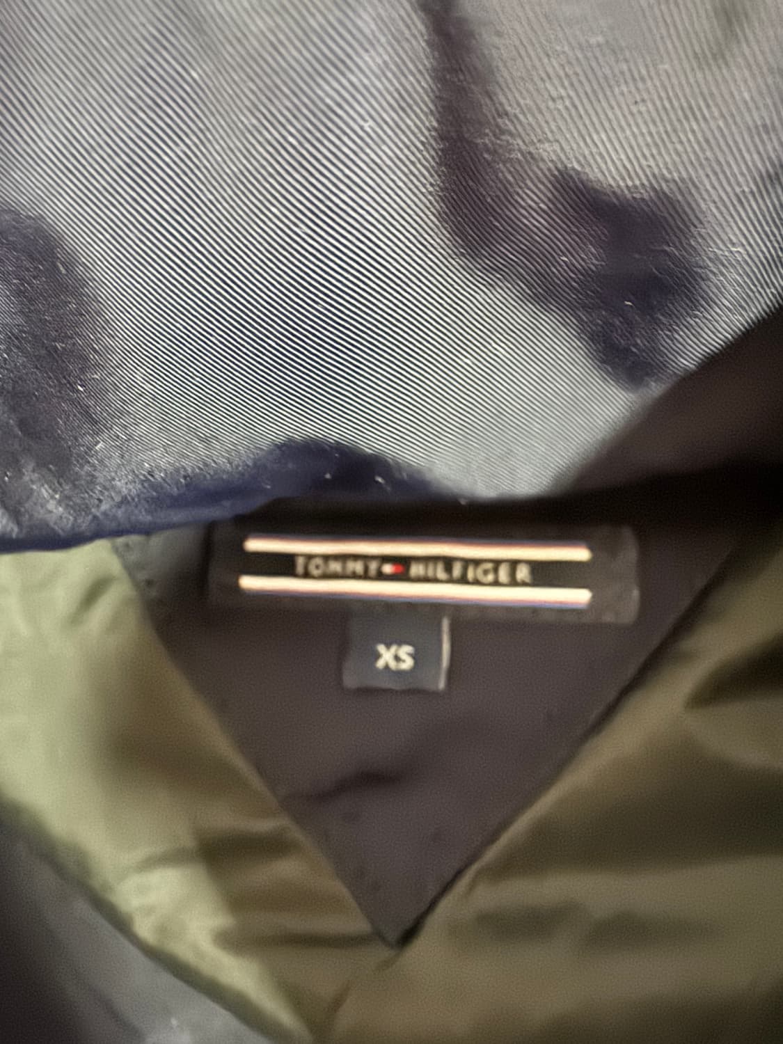 여성 타미힐피거 페이크 퍼 후드 롱 점퍼 상품이미지3