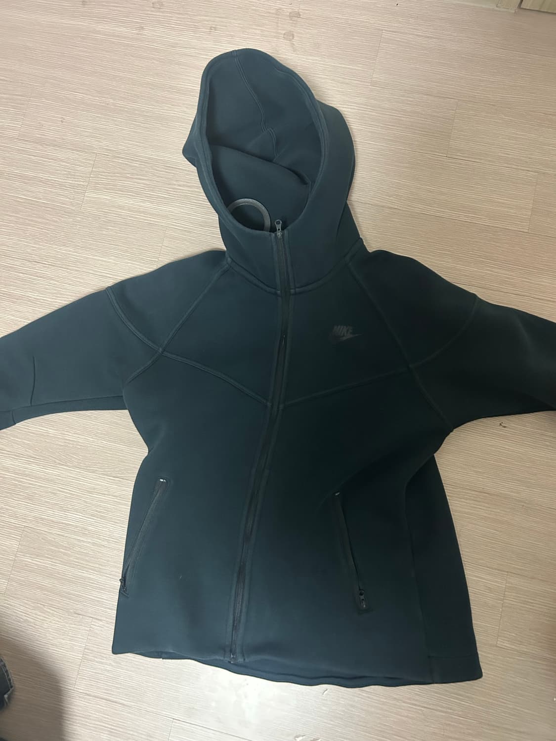 나이키 테크폴리스 후드집업 M사이즈 상태S급 상품이미지1