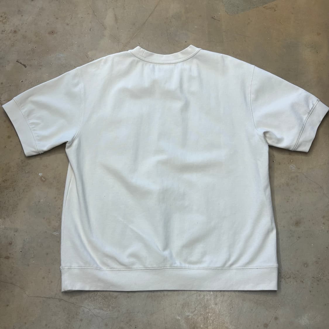 L 라코스테 아이보리 반팔 티셔츠 상품이미지3