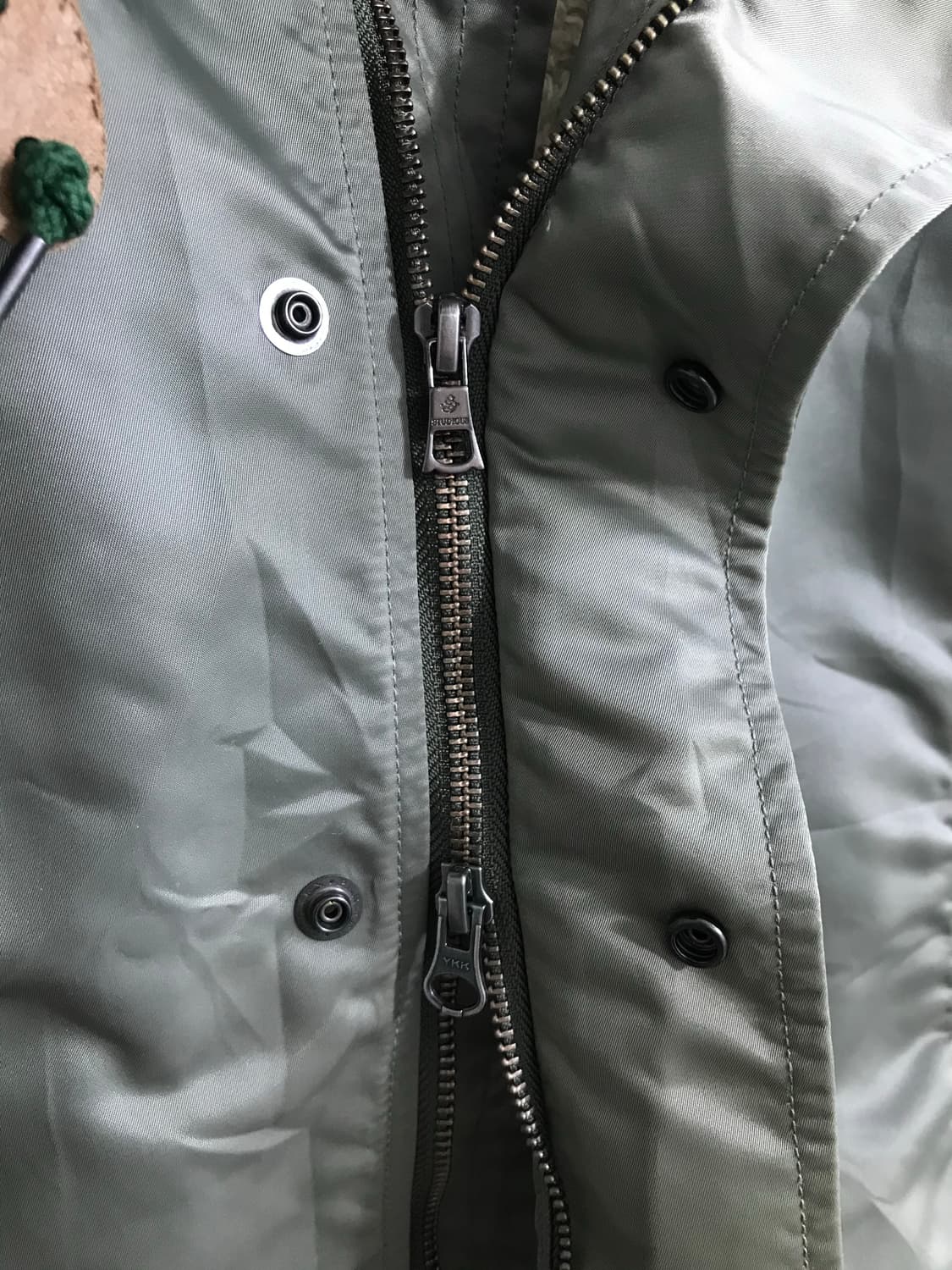 STUDIOUS 재팬 크롭 하이넥 퍼 MA-1 자켓 상품이미지5