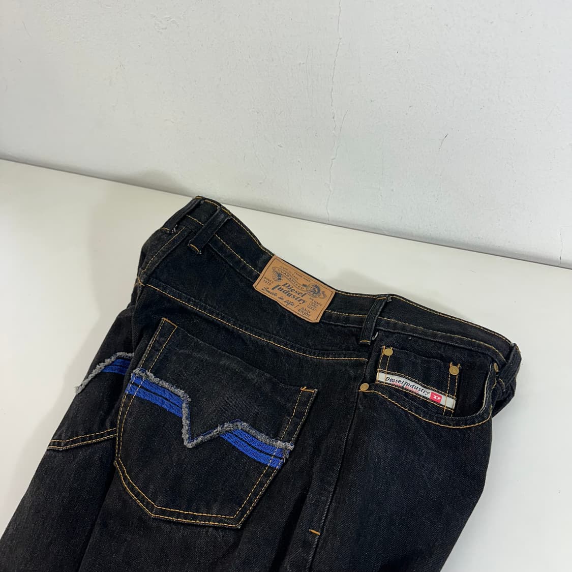 34 디젤 스트레이트핏 블랙진 상품이미지1