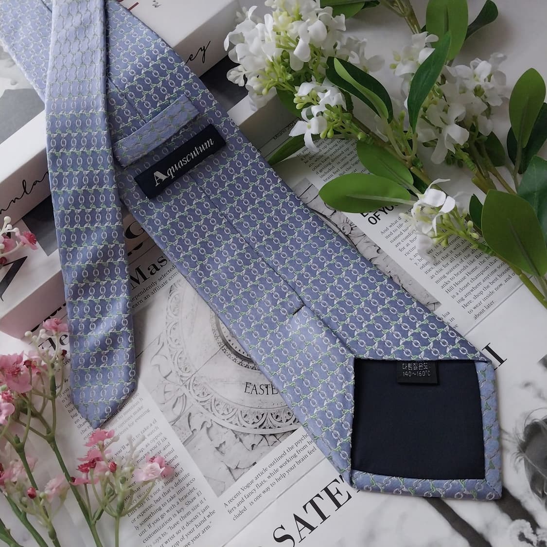 아쿠아스큐텀 실크 마이크로 기하 넥타이 9.2cm A+등급 K1793
 상품이미지5