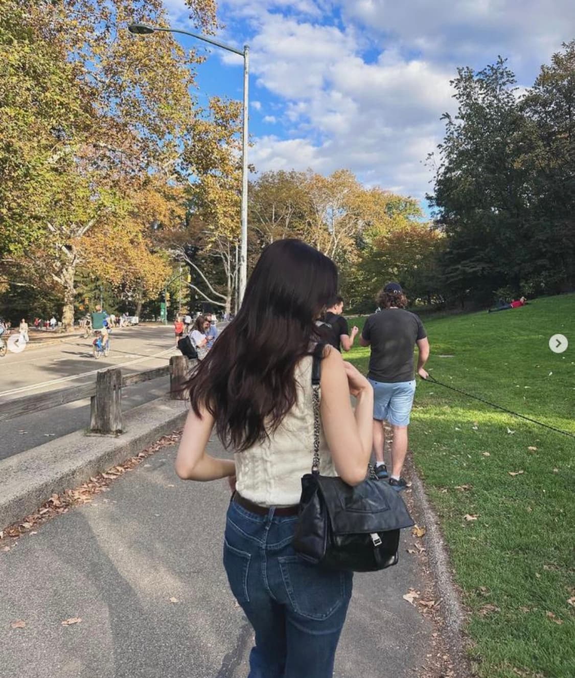 자라 링클 이펙트 락플랩 체인 숄더 크로스백 블랙 카즈하백 상품이미지6