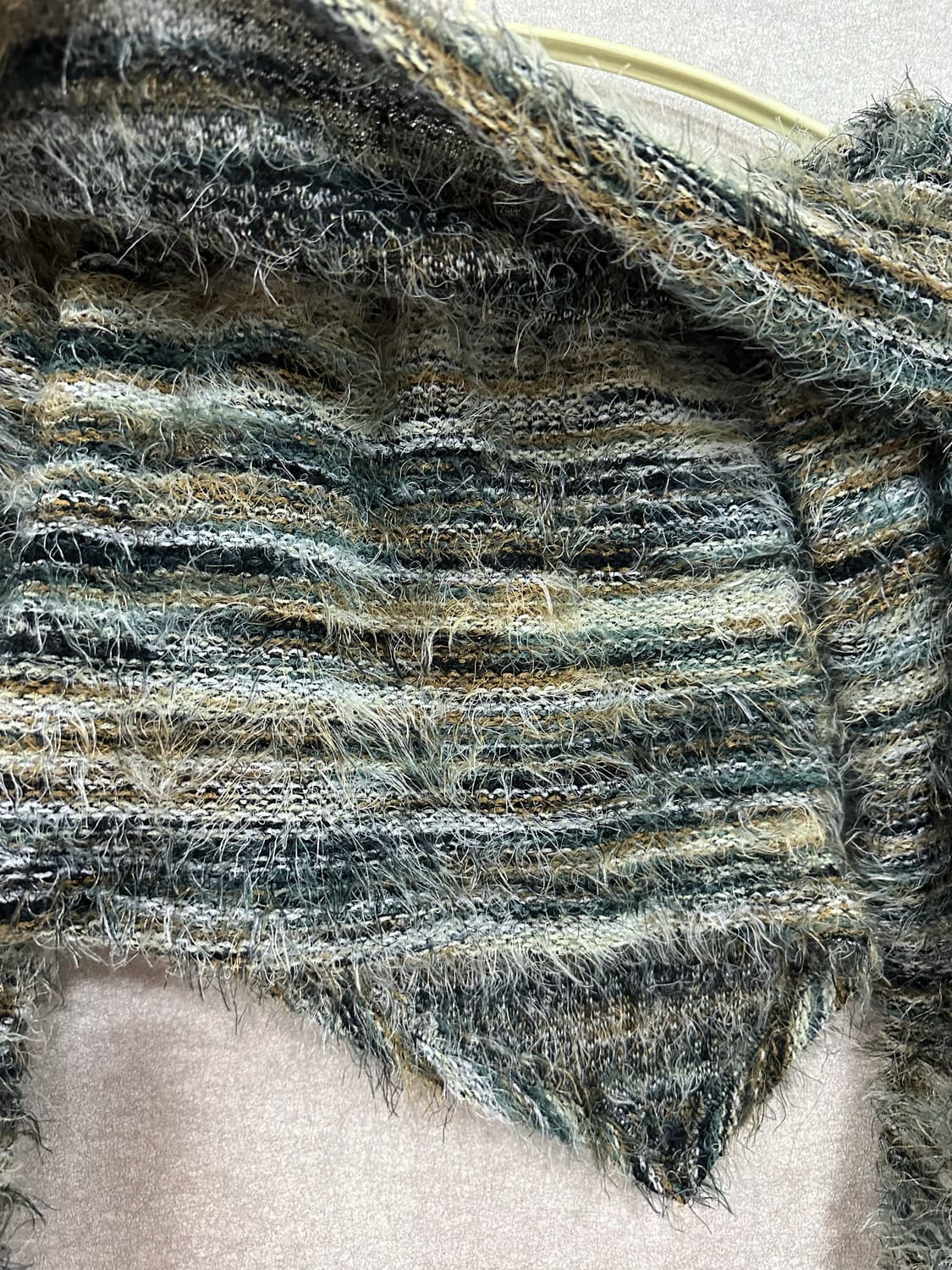 오프숄더 크롭 니트  상품이미지3