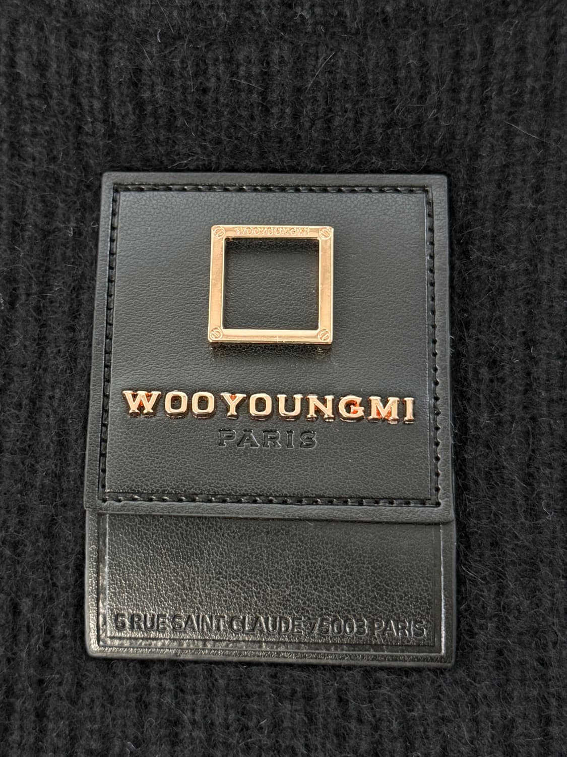 우영미 21fw 오버사이즈 레더 스퀘어 폴라넥 울 니트 상품이미지5