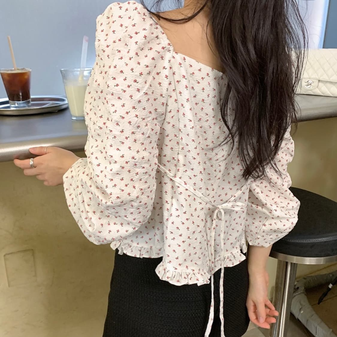 에오브 자체제작 로지블라우스 상품이미지4