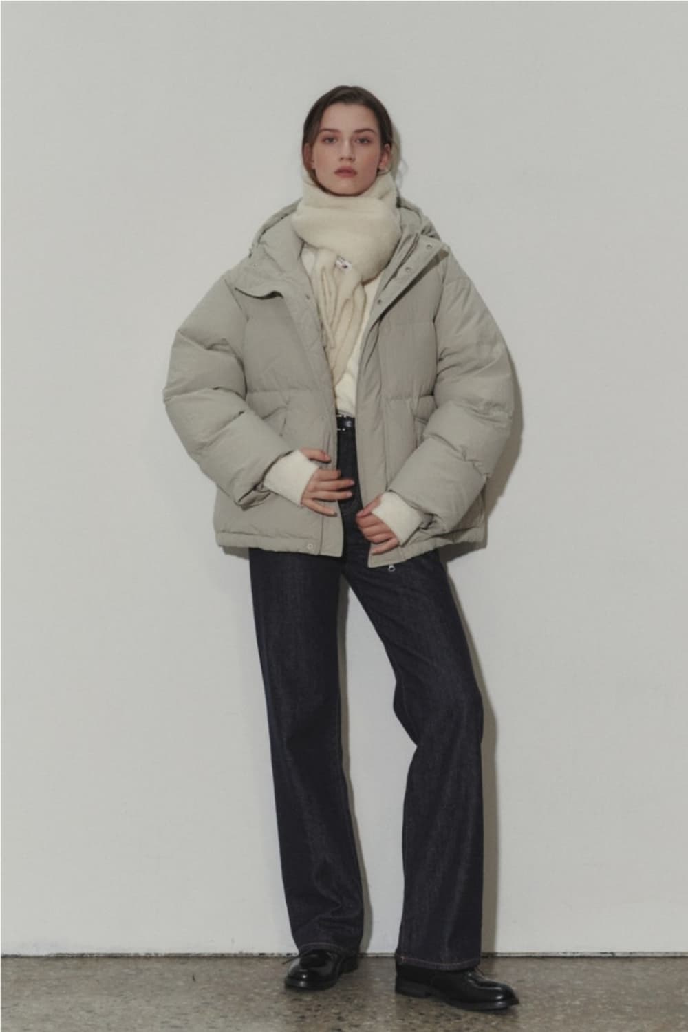 던스트 Dunst 후디드 볼륨 구스 다운 패딩 재킷 M사이즈 상품이미지1