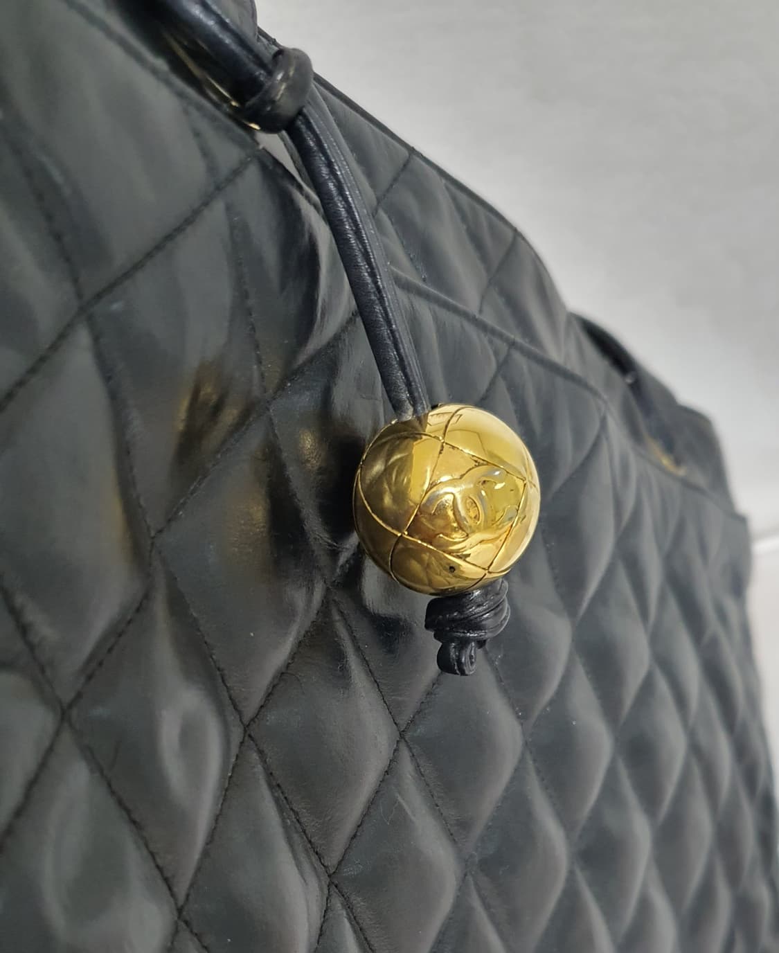 샤넬 골든볼 숄더백 상품이미지4
