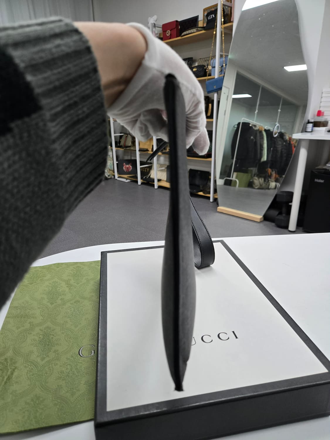 [50%세일] 구찌 킹스네이크 클라치백 상품이미지4