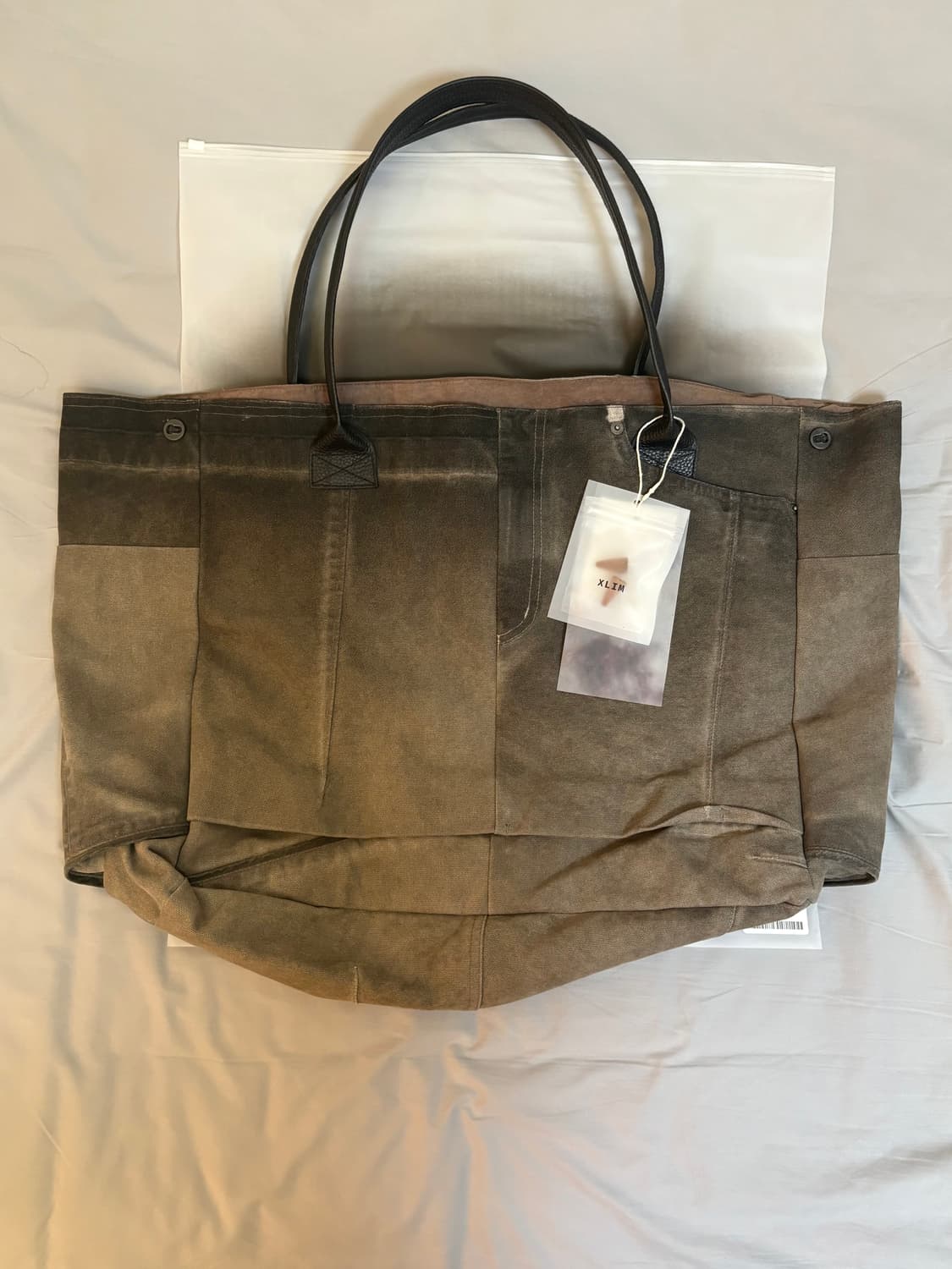 [새제품] 엑슬림 XLIM EP.8 SYNOPSIS 02 BAG 브라운 상품이미지1