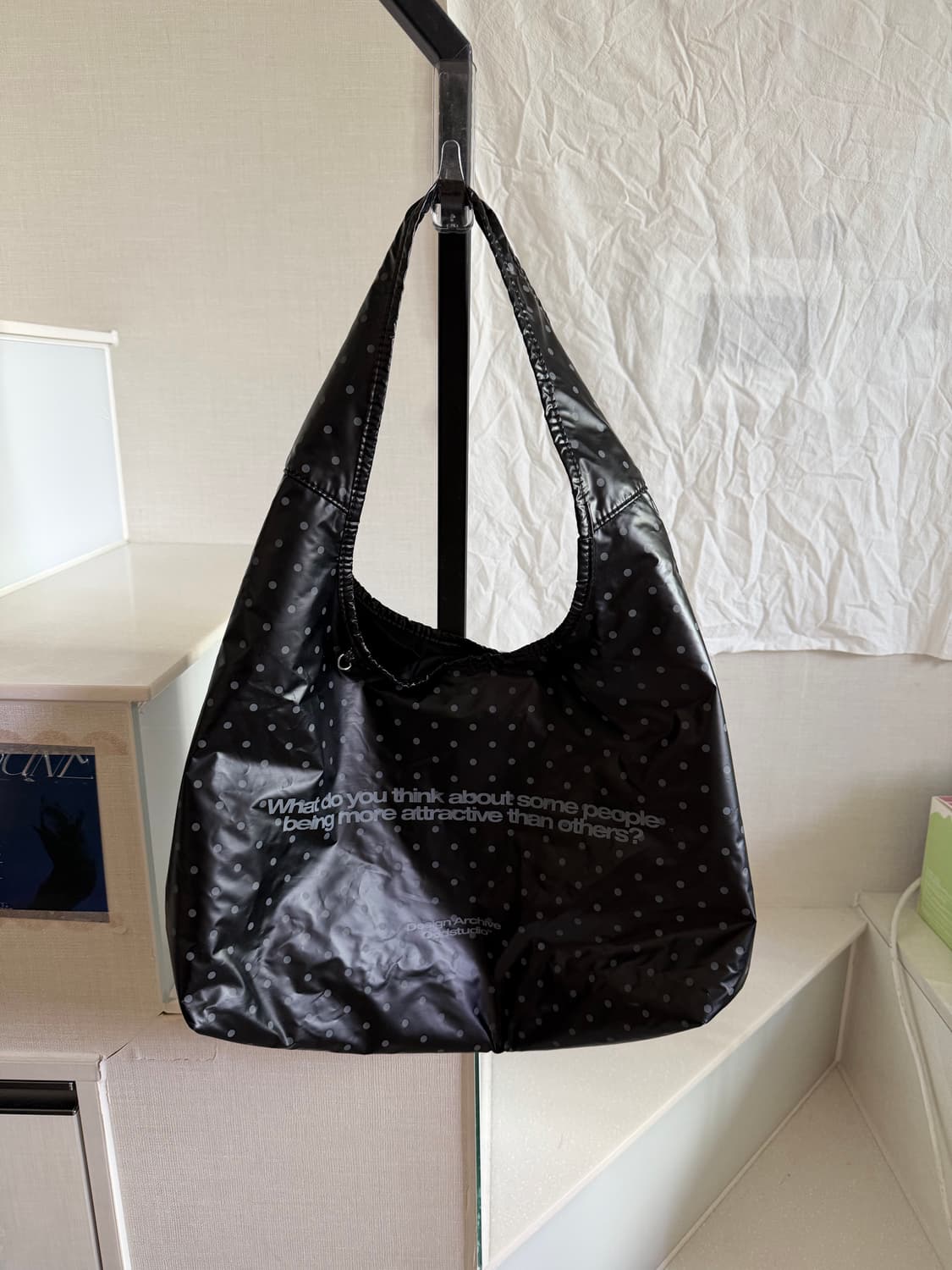 오드스튜디오 도트 호보 숄더백 상품이미지1