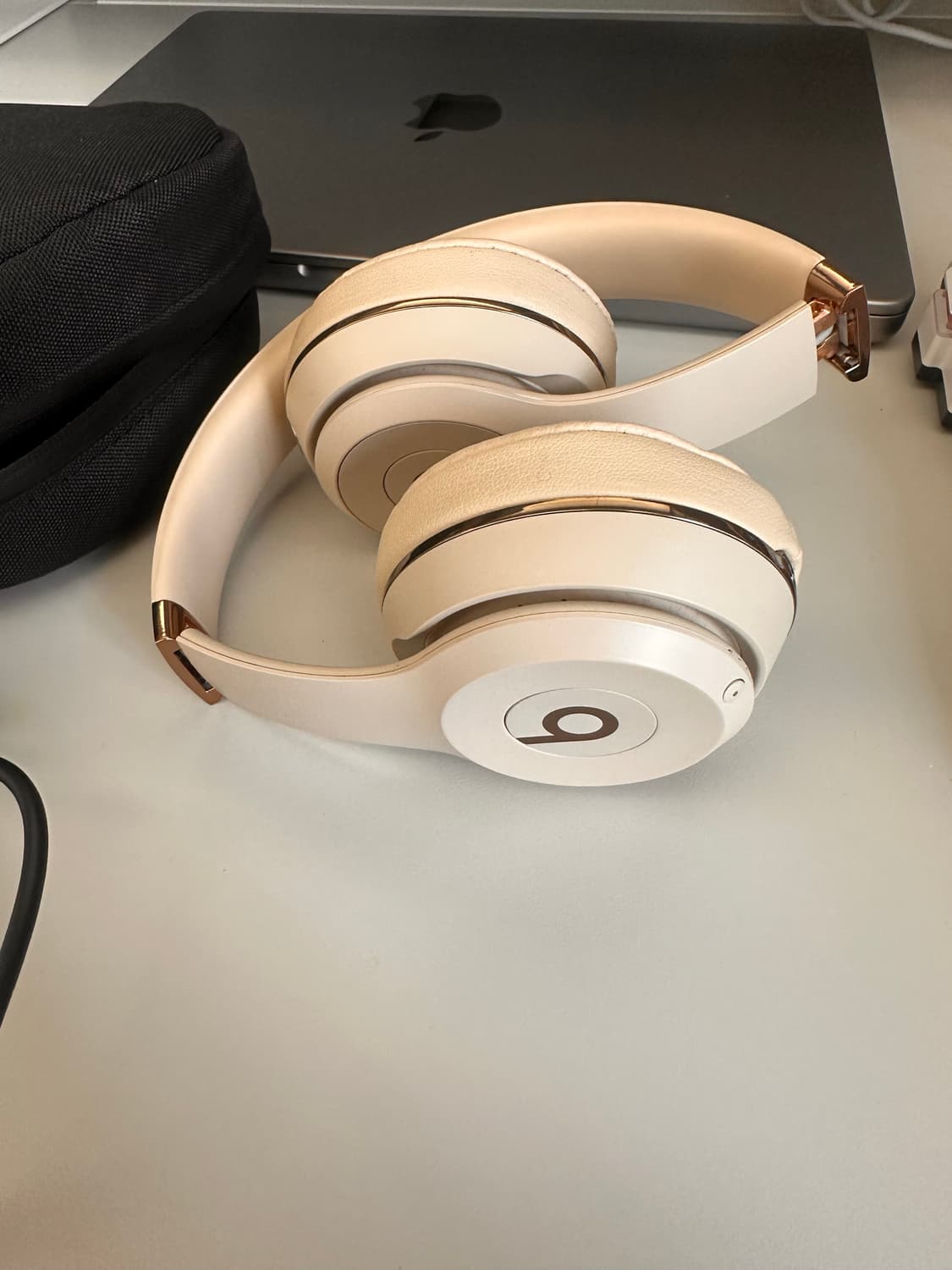 비츠 솔로 헤드폰 상품이미지4