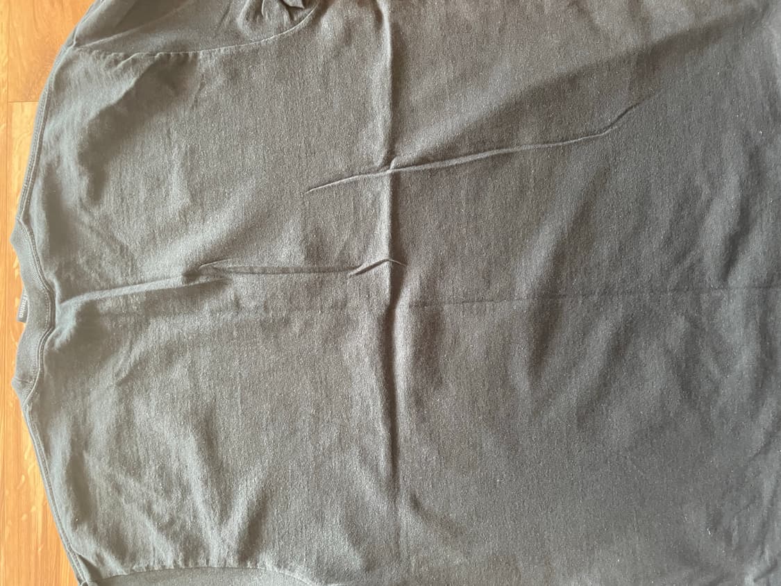 트레셔 블랙 롱슬리브  상품이미지2