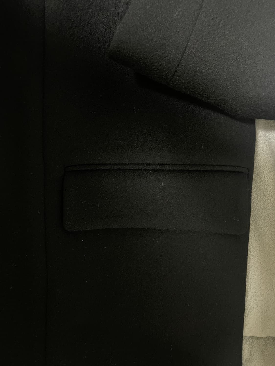 우영미 20fw 로브코트 블랙 상품이미지5