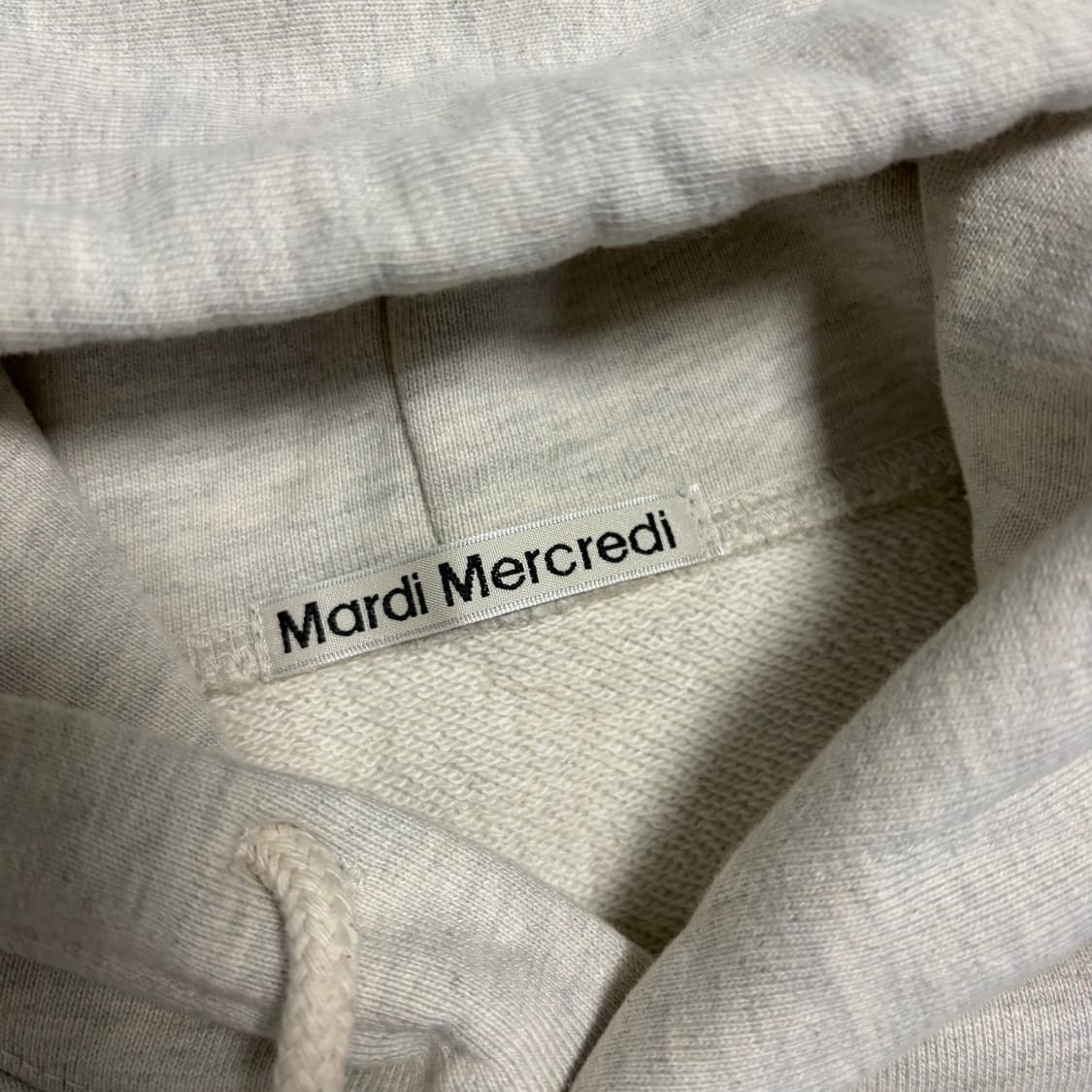 마르디 메크르디 후드티 상품이미지4