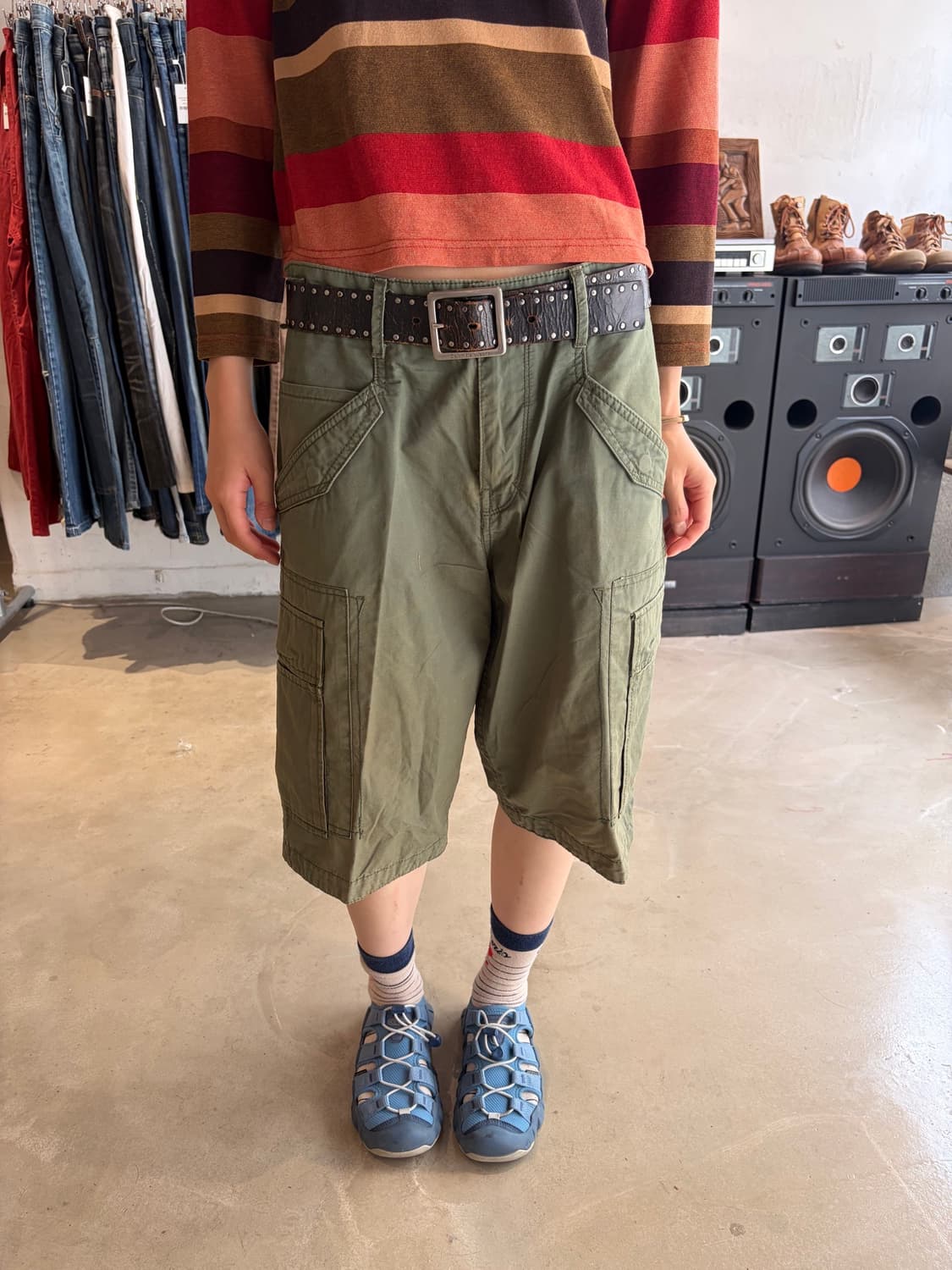 32) Levi's 올리브 카고 쇼츠 상품이미지1