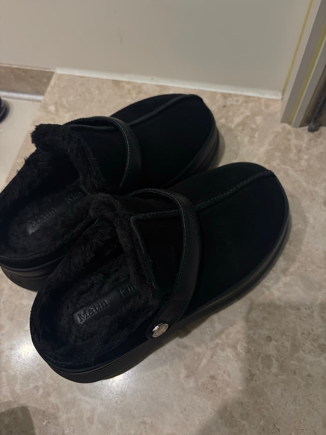 마뗑킴 25FW 무스탕 블로퍼 240 상품이미지2