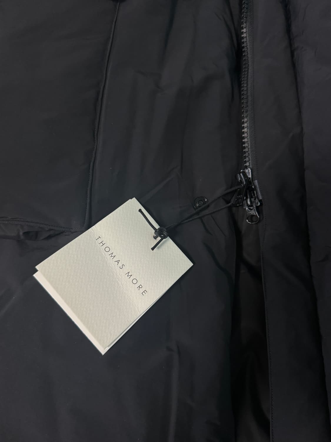 (S,새상품) 토마스모어 몬스터 스트링 파카 블랙 상품이미지3