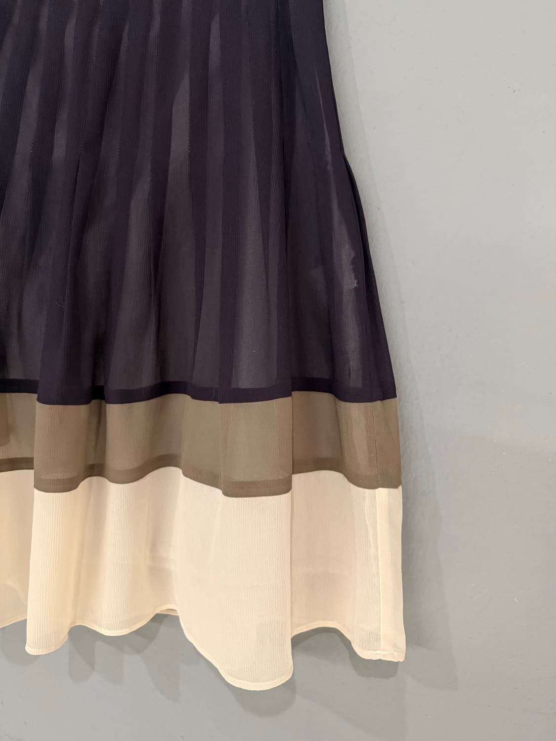 color mix pleats flare-fit skirt  상품이미지5