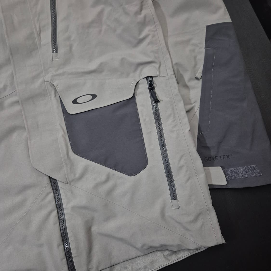 오클리 아워글라스 3L 고어텍스 S사이즈 자켓 상품이미지5